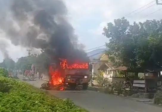 Diduga Dipicu Konflik Lahan, 27 Sepeda Motor dan 1 Truk Fuso Milik PT Bridgestone Dibakar di Sergai