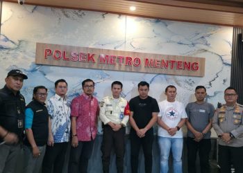 Satpam Victor Harefa Dipaksa Sujud ke 3 Polisi Usai Tegur Alphard Terobos Lampu Merah