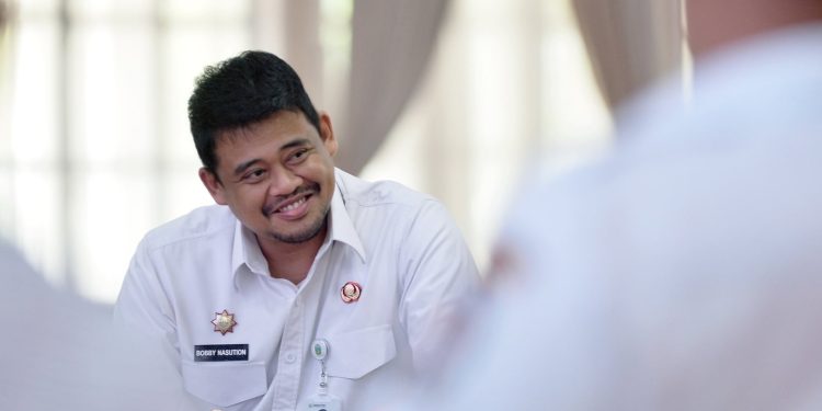 Bobby Nasution Walkout dari Paripurna APBD Sumut, Penandatanganan Keputusan Bersama Tertunda