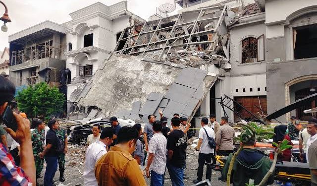 Kebocoran Pipa Gas Bawah Tanah Diduga Penyebab Ledakan Rumah Mewah di Grand Polonia Medan
