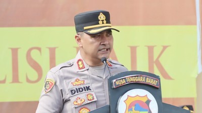 Eks Kapolres Bima Kota Berangkatkan Tujuh Orang Umrah Diduga Pakai Uang Setoran Sabu