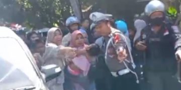 Diduga Terobos Lampu Merah, Mobil Oknum Perwira Polisi Tewaskan Balita di Bone