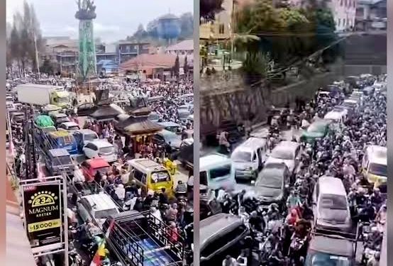 Libur HUT ke-81 RI, Berastagi Macet Parah Dipadati Pelajar dan Wisatawan