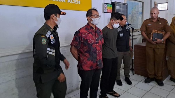 Kepala Inspektorat Banda Aceh Jadi Tersangka Mesum Sesama Jenis, Kini Dinonaktifkan
