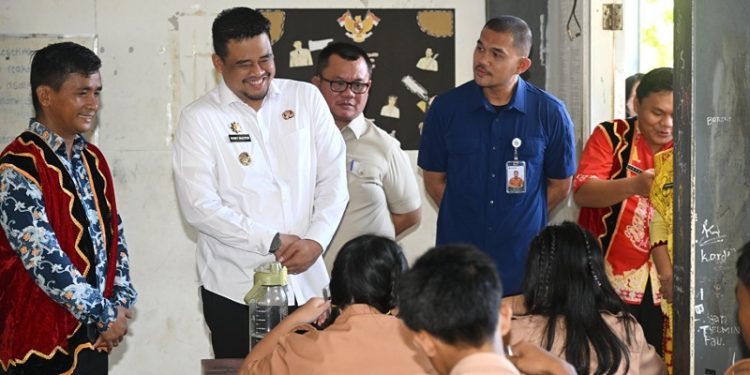 Bobby Nasution Tolak MBG Dihentikan, Minta Mekanisme Penyaluran Diperbaiki