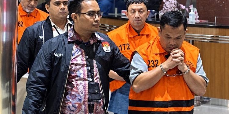KPK Tahan 8 Tersangka OTT Kasus Dugaan Suap Pengurusan HGB di Bogor