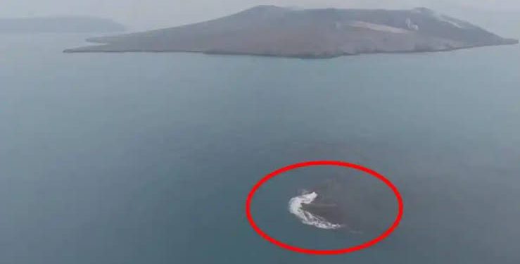 Daratan Baru 30,3 Hektare Muncul Dekat Anak Krakatau, Benarkah Cucu Krakatau?