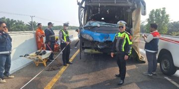 Bus Damri Tabrak Bus ALS di Tol Palindra, Kabut Asap Diduga Ganggu Jarak Pandang