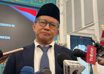 Dulu Suka Kritik Pemerintah, Rocky Gerung Kini Jadi Wantimpres Bergaji Rp76 Juta Per Bulan