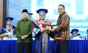 UMSU Wisuda 2.657 Lulusan, Rektor Dorong Alumni Berintegritas dan Berkontribusi bagi Masyarakat