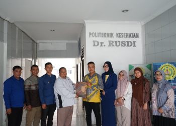 Dari Zakat untuk Pendidikan, FOZ Sumut dan Poltekkes Dr. Rusdi Kolaborasi Bantu Selamatkan Pendidikan Mahasiswa Miskin
