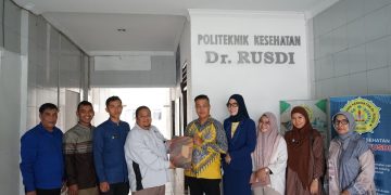 Dari Zakat untuk Pendidikan, FOZ Sumut dan Poltekkes Dr. Rusdi Kolaborasi Bantu Selamatkan Pendidikan Mahasiswa Miskin