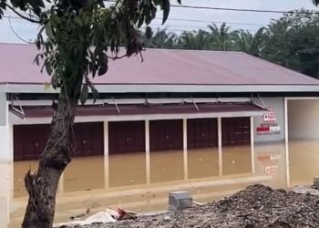 Hujan Deras Semalaman, Banjir Rendam Sejumlah Kawasan di Rantauprapat