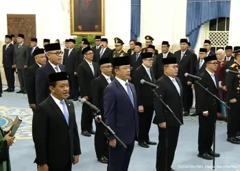 Prabowo Lantik 17 Pejabat Baru, Dudung Abdurachman Jadi Menko Polkam