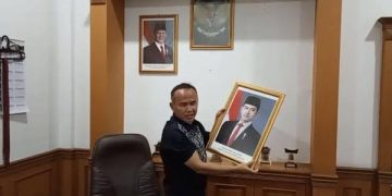 Wakil Ketua DPRD Sukabumi Copot Foto Gibran, Singgung Kekecewaan terhadap Putusan MK