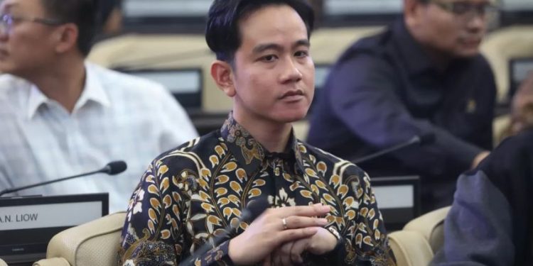 MK Tolak Gugatan Ijazah Gibran, Pemohon Tak Punya Legal Standing